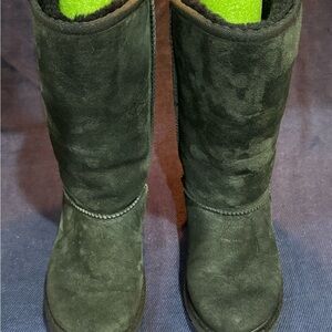 UGG Kids Boots in black